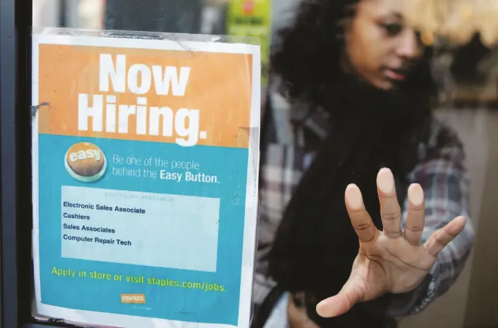 افزایش شغل، خبری امیدبخش در آستانه ورود به دوران رکود