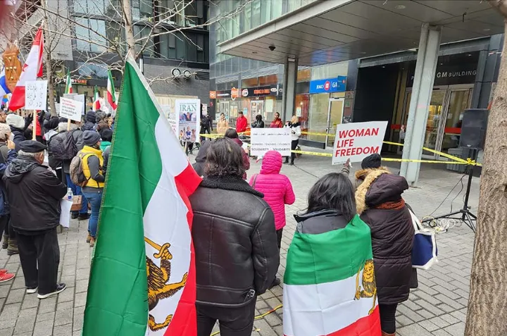 ایرانیان مونترال به یاد زندانیان سیاسی گرد هم آمدند