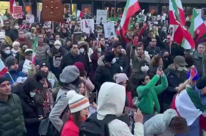 از کوتاهی ماست که دیوار ظلم بلند مانده