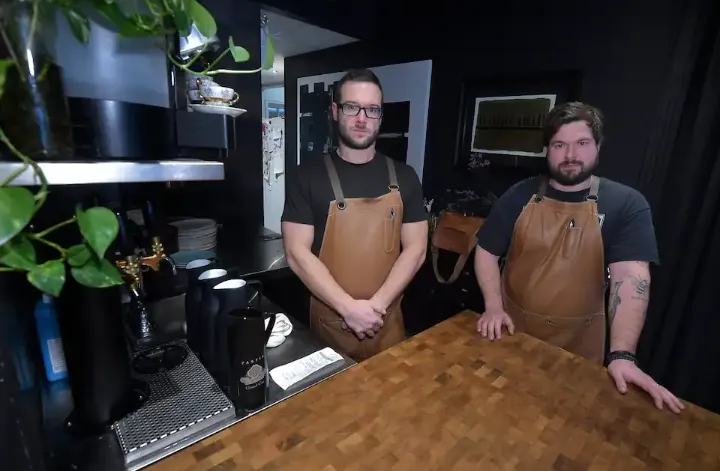 رزرو کردن و حاضر نشدن مشتریان توهین‌آمیز است