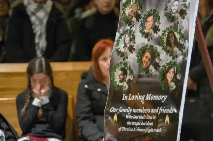 دیدار نخست‌وزیر کانادا با خانواده کشته‌شدگان پرواز PS752 و قول دوباره برای احقاق عدالت