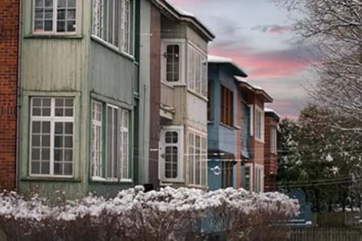 کمترین و بیشترین اجاره خانه‌ها مربوط به کدام یک از مناطق مونترال است؟