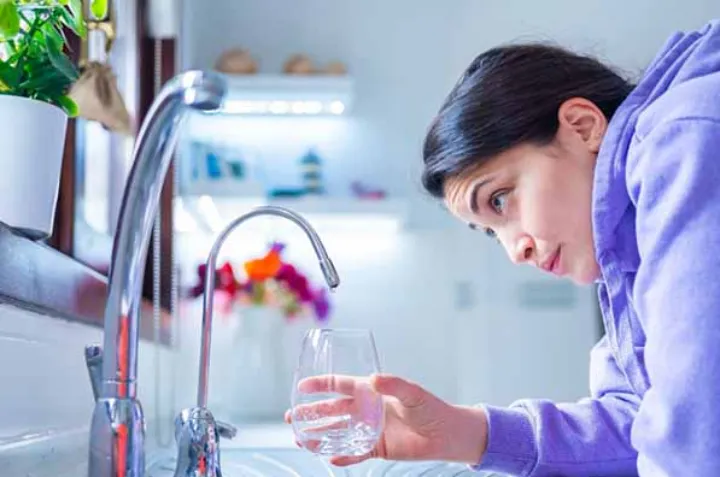 قطع آب آشامیدنی بسیاری از خانه‌ها در مونترال در پی یخبندان