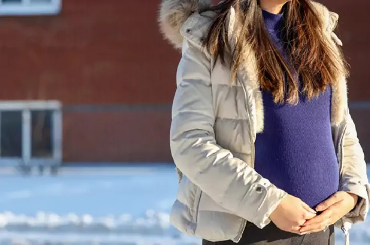 زنان مهاجری که برای بچه‌دارشدن باید زیر بار سنگین بدهی بروند