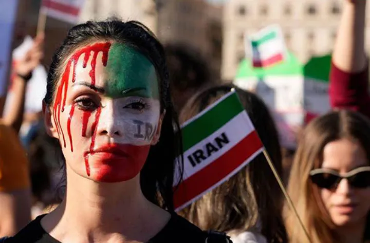 گزارش اختصاصی هفته از گردهمایی امروز ایرانیان در رم