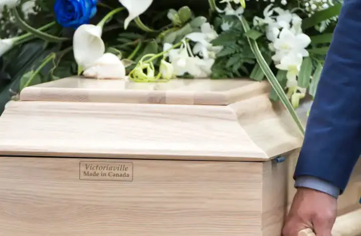 مردن هم از آن چه فکر می‌کنید، گران‌تر در می‌آید