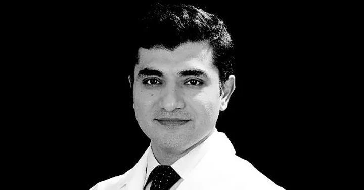 دکتر امیرعباس بشارتی شخصیت سال؛ برای: مسئولیت‌پذیری اجتماعی و تلاش مستمر برای باهمستان