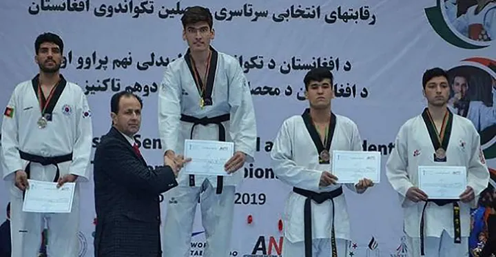 ورزشکاران ایرانی انگیزه قهرمانی را در من کاشتند