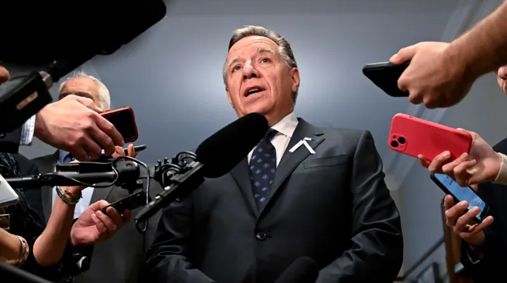 کبک فرانسوی‌‌زبان‌های خارجی را به کانادایی‌های انگلیسی‌زبان ترجیح می‌دهد؟