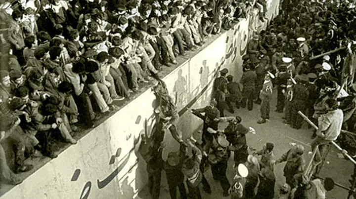 گزارش از ضلع جنوبی دانشگاه