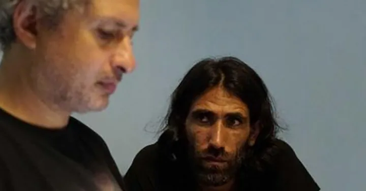 قلم در برابر بی‌قانونی قدرت