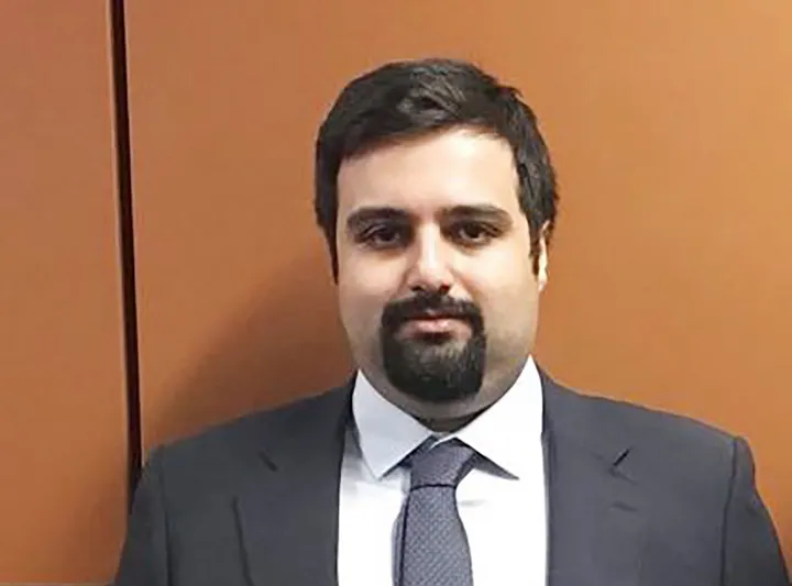 زبان یاد بگیرید و در لحظه زندگی کنید