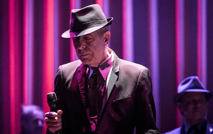 بازسرایی ترانه‌ی «آینده» از لئونارد کوهن