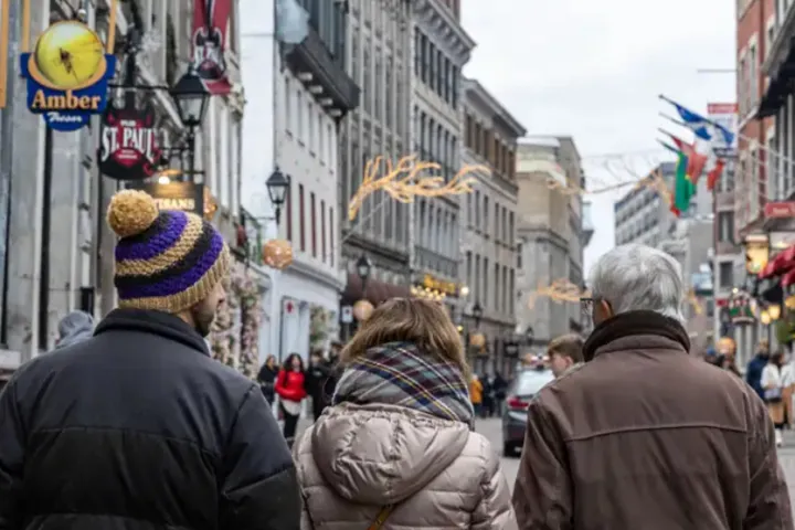 اکثر کانادایی‌ها امسال کریسمسی متفاوت و غیرمعمول داشتند