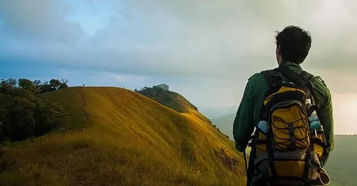 یک اسب در کوله‌پشتی من گریه می‌کند