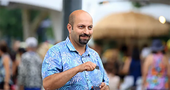 نام‌ها و خنده‌ها: مصائب کت‌پوشیدن