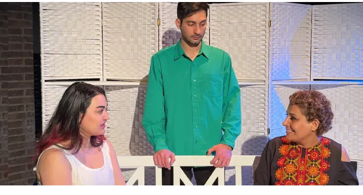 درباره‌ی تیمورلنگ اثر محمد یعقوبی، دیدگاه امین عظیمی