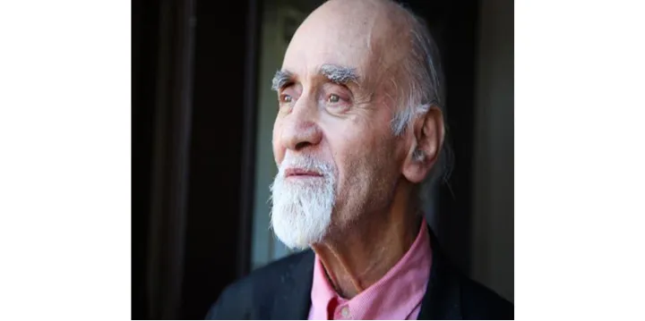 رضا براهنی درباره نوشته‌های فرخنده حاجی‌زاده