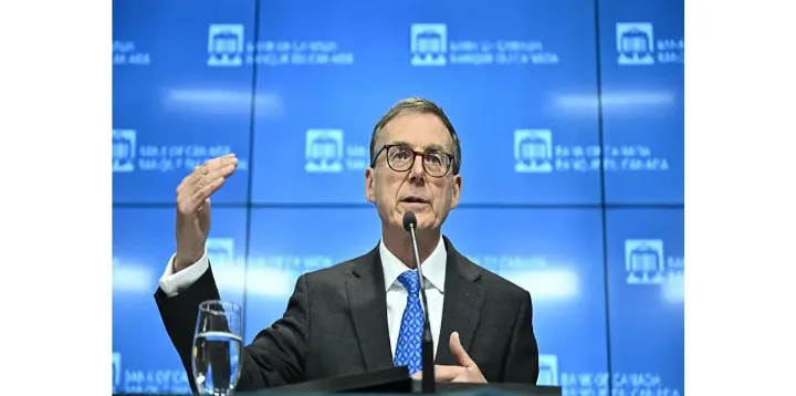 گزارش بانک کانادا: نرخ بهره بالا، عرصه را بیشتر بر مستاجران تنگ کرده تا صاحب‌خانه‌ها