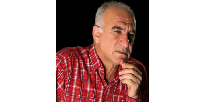 نمونه‌ای از تجارب تدریس زبان مادری در کانادا