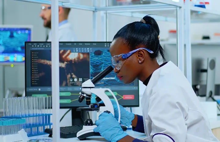 کمبود ۴۵ هزار نیرو در بخش عمومی بهداشت و درمان کبک