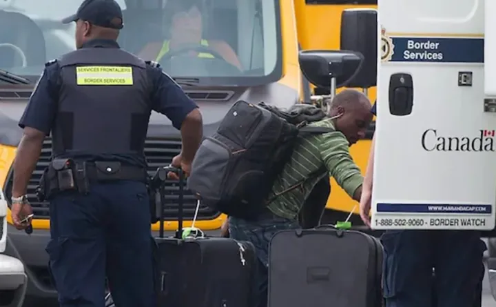 پذیرش هر پناه‌جو در کانادا، ۱۶۵۰۰ دلار برای دولت هزینه دارد