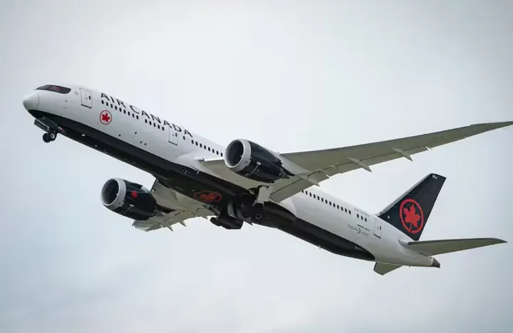 گزینه‌های مسافران در صورت لغو پروازهای ایرکانادا به علت اعتصاب