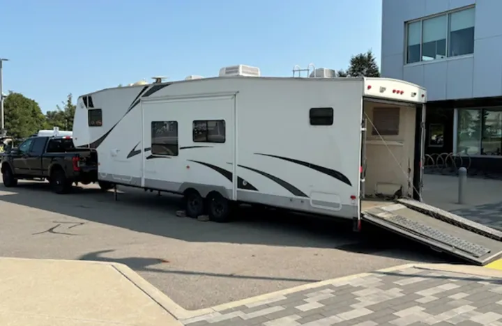 انهدام یک شبکه سرقت خودرو که با کاروان ماشین‌ها را جابجا می‌کردند