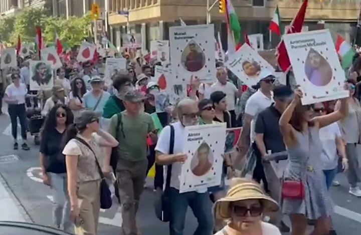 تجمعات اعتراضی در کانادا به مناسبت سالروز جنبش زن، زندگی، آزادی