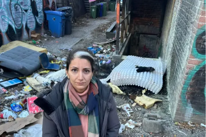 دردسر بیزنس‌ها در داون‌تاوان تورنتو با «پس‌کوچه‌‌‌های یتیم» و زباله‌ها