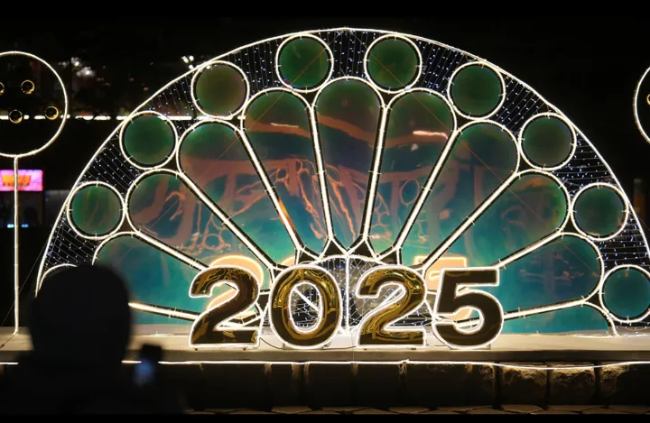 جشن‌های سال نو در کانادا: امید به آینده در کنار هم