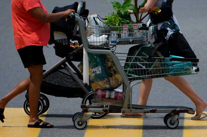 جنگ تجاری و واکنش کانادایی‌ها