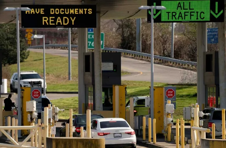 از گم شدن کارت تا بدهی‌های سنگین؛  مقیم‌های دائم کانادا در بحران‌های غیرمنتظره