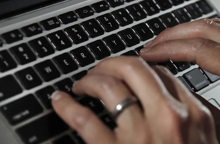 اطلاعات شخصی دانش‌آموزان در خطر است!