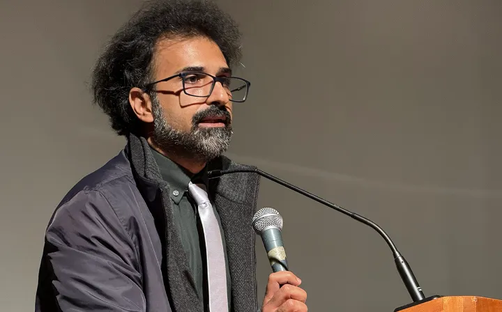 پاسداری از ادبیات مدرن و معاصر فارسی