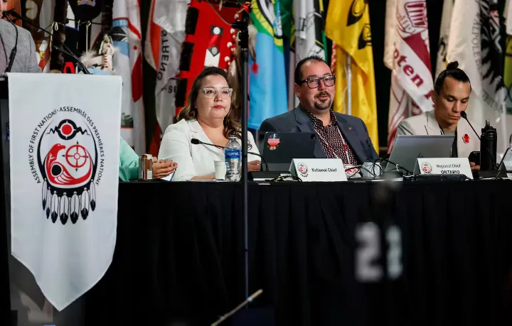 مخالفت قاطع بومیان کانادا با توافق خط لوله کارنی و آلبرتا